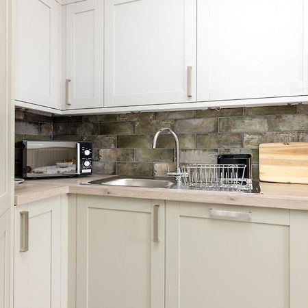 Joivy Beautiful Apartment, Private Garden, Calton Hill Edimburgo Exterior foto