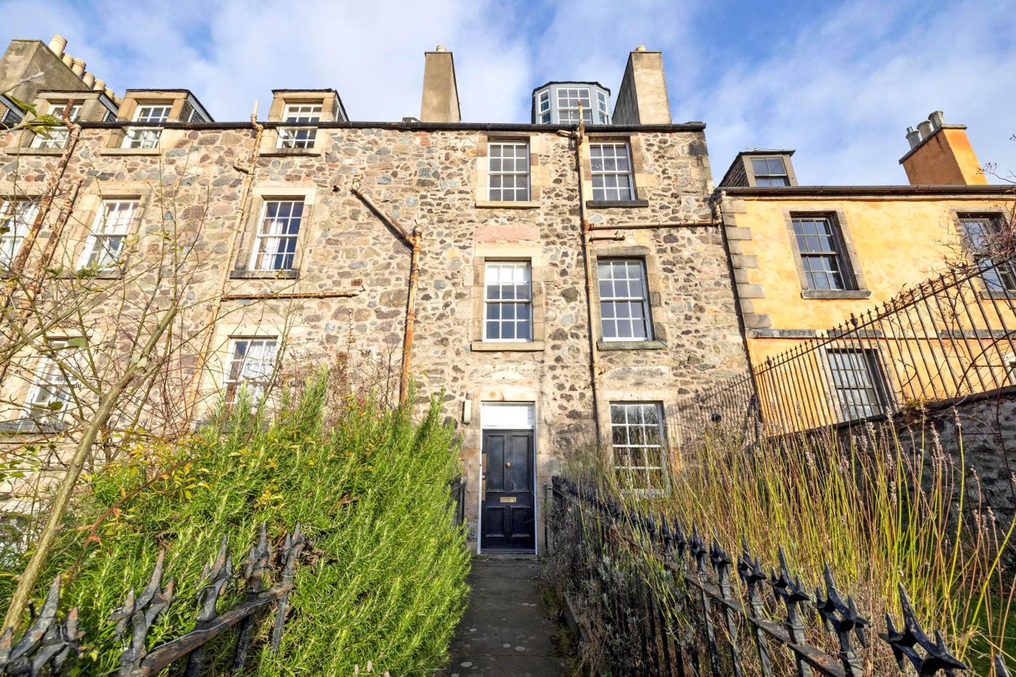 Joivy Beautiful Apartment, Private Garden, Calton Hill Edimburgo Exterior foto