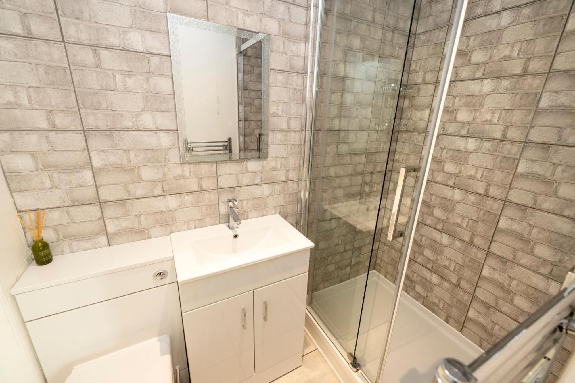 Joivy Beautiful Apartment, Private Garden, Calton Hill Edimburgo Exterior foto